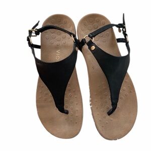 Vionic kirra Sandal 11